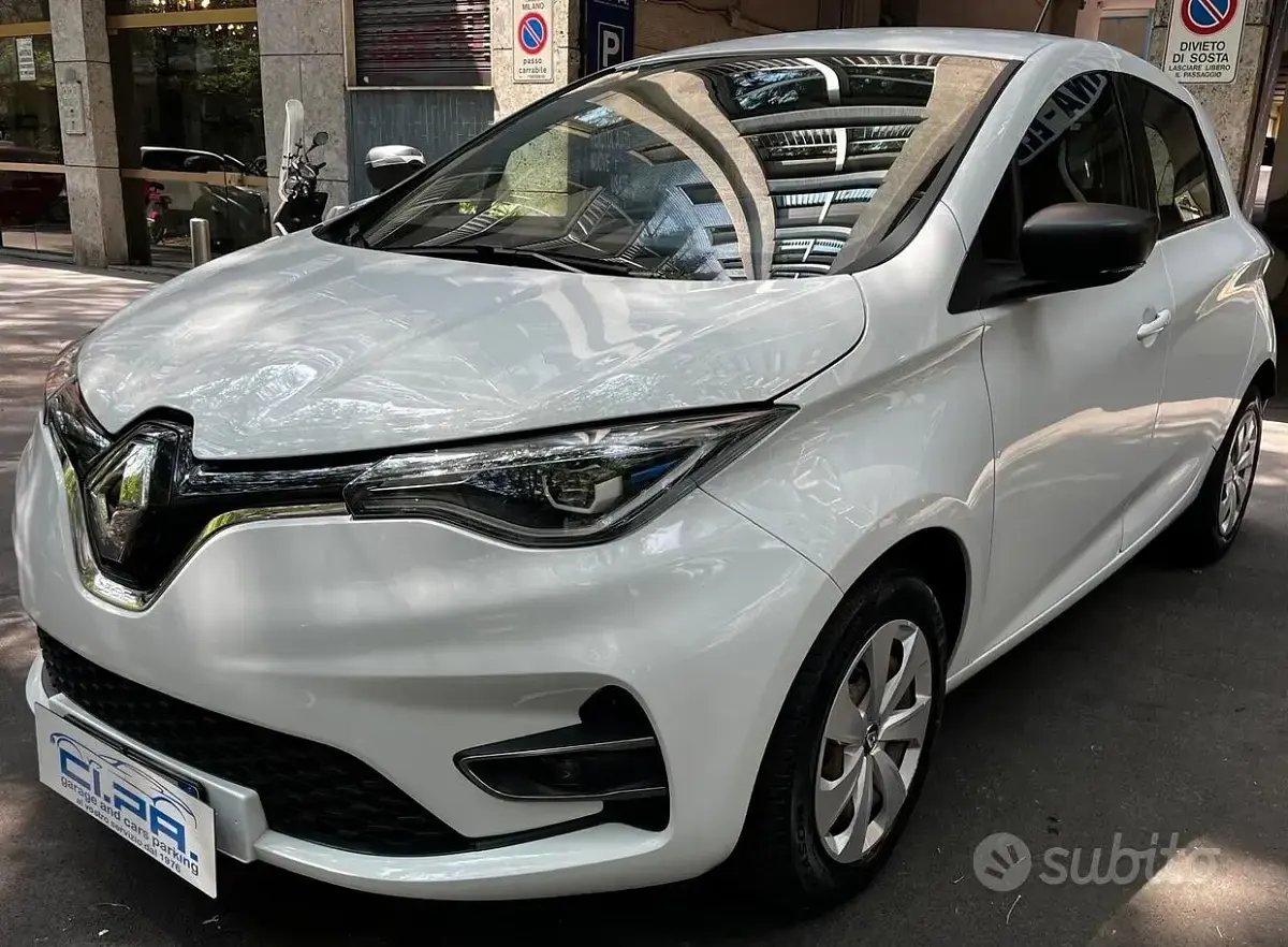 Usata Renault Zoe Life 50 kW (69 CV) 2022 Bianco Utilitaria