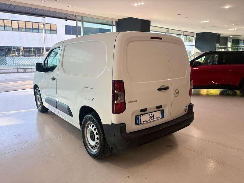 Usata Opel Combo 75 CV (55 kW) 2019 Bianco Monovolume