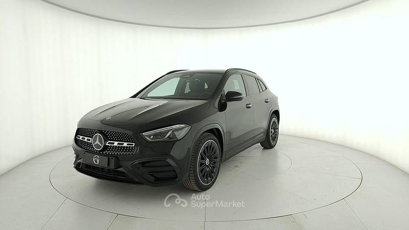 Nuova Mercedes GLA200 150 CV (110 kW) 2026 Nero SUV