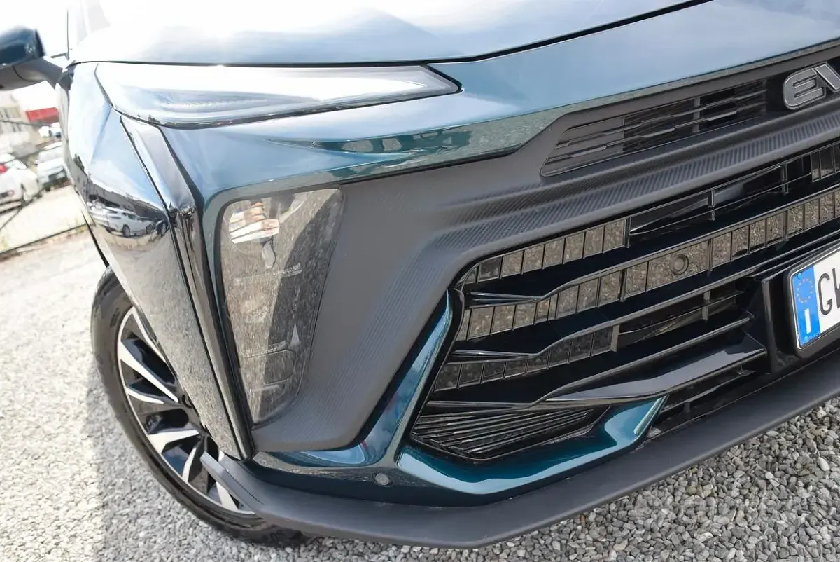Usata EVO Evo 6 167 CV (122 kW) 2024 Verde SUV