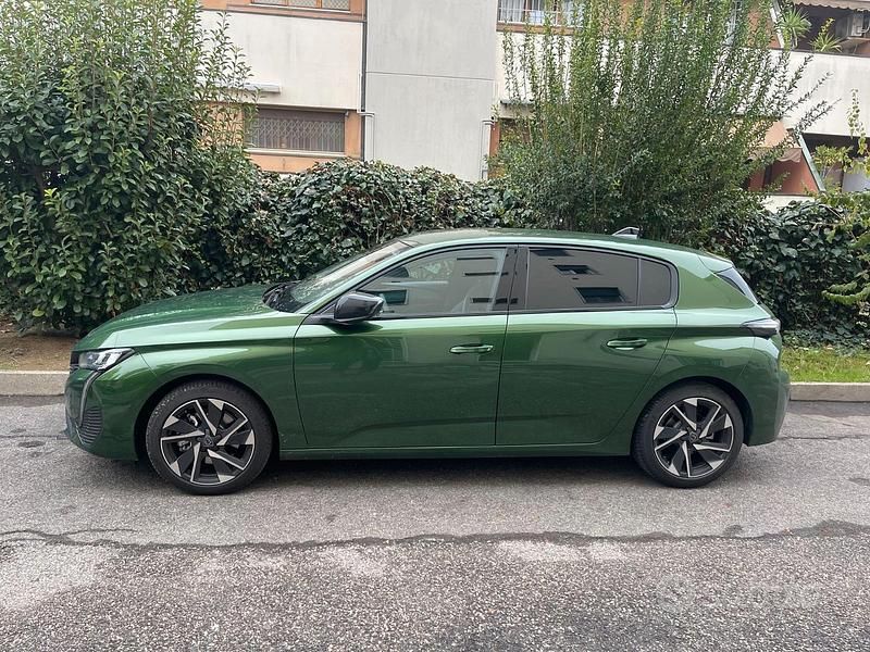 Usata Peugeot 308 Allure 130 CV (95 kW) 2023