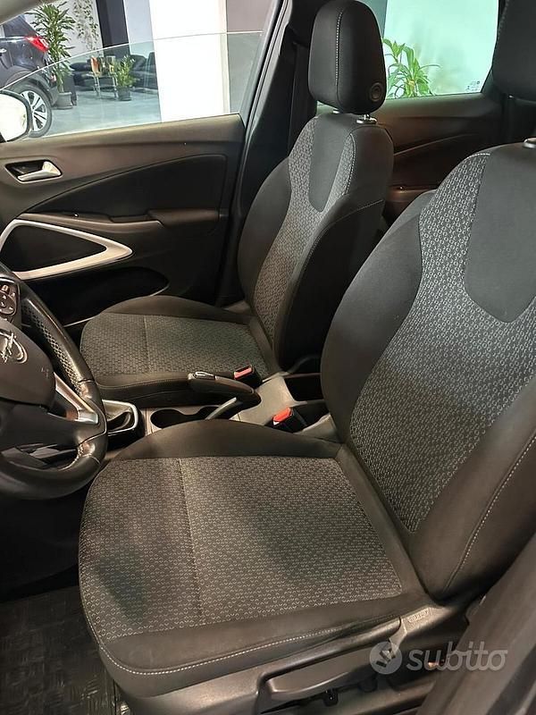 Usata Opel Crossland X Design & Tech 82 CV (60 kW) 2022 Grigio SUV