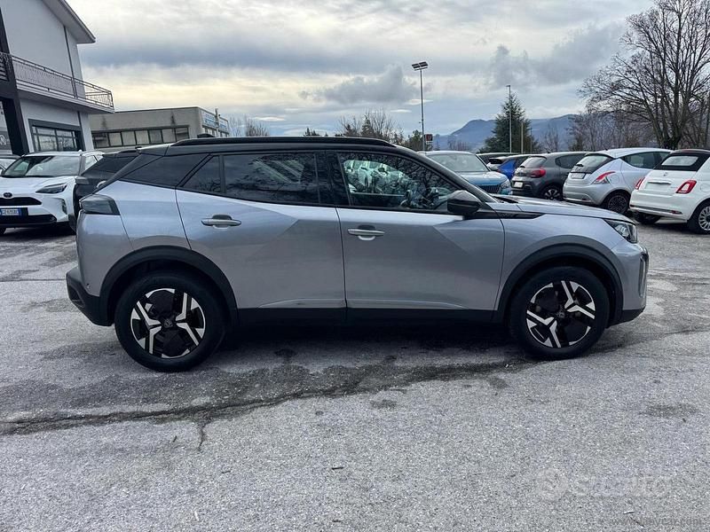 Usata Peugeot 2008 GT 136 CV (100 kW) 2024 Grigio SUV