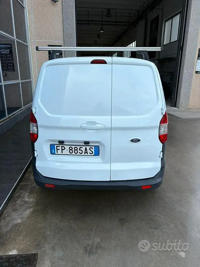 Usata Ford Tourneo Connect 101 CV (74 kW) 2018 Bianco Monovolume
