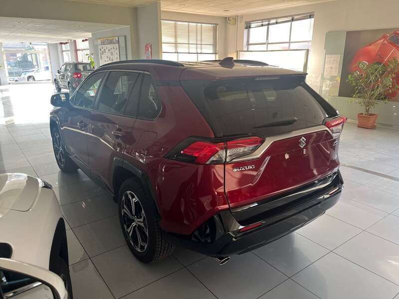 Usata Suzuki Across 306 CV (225 kW) 2024 Rosso SUV