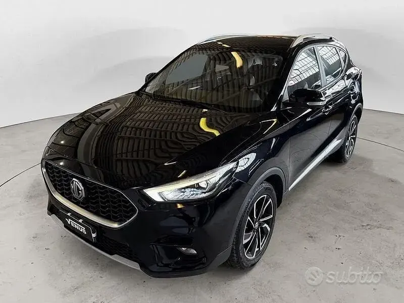 Usata MG ZS Luxury 106 CV (77 kW) 2024 Nero SUV