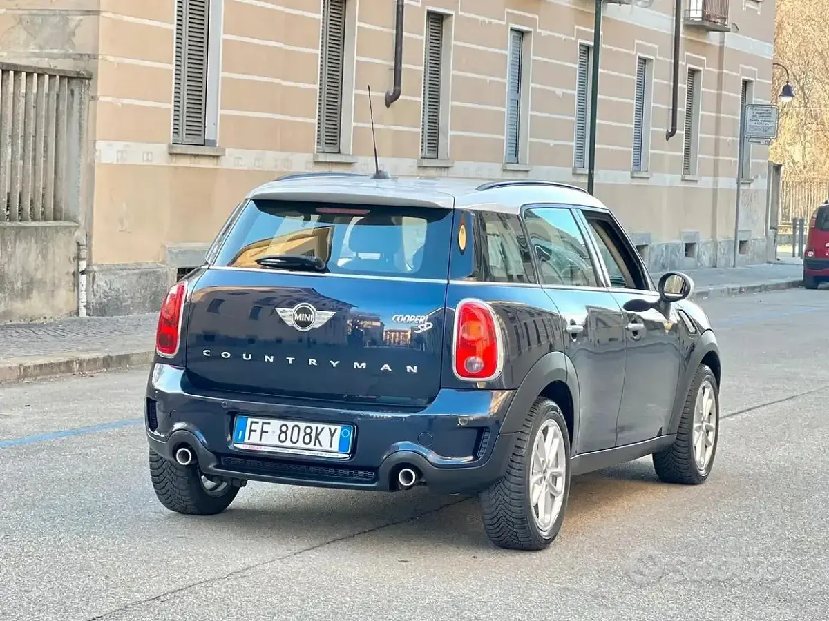Usata Mini Cooper SD Business 143 CV (105 kW) 2016 Bluazzurro Utilitaria