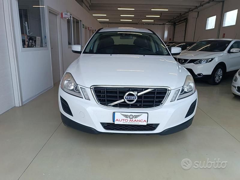 Usata Volvo XC60 Momentum 163 CV (119 kW) 2013 Bianco SUV