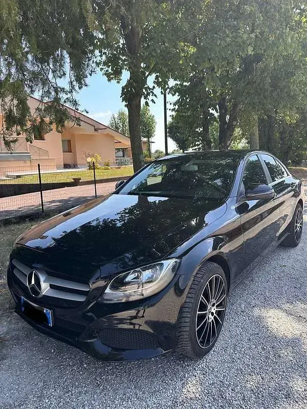 Usata Mercedes C180 Premium Plus 116 CV (85 kW) 2016 Berlina