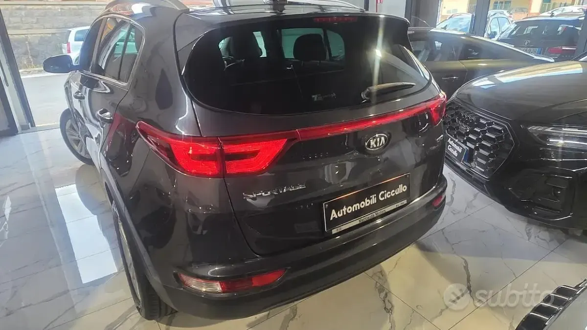 Usata Kia Sportage 116 CV (85 kW) 2016 Grigio SUV