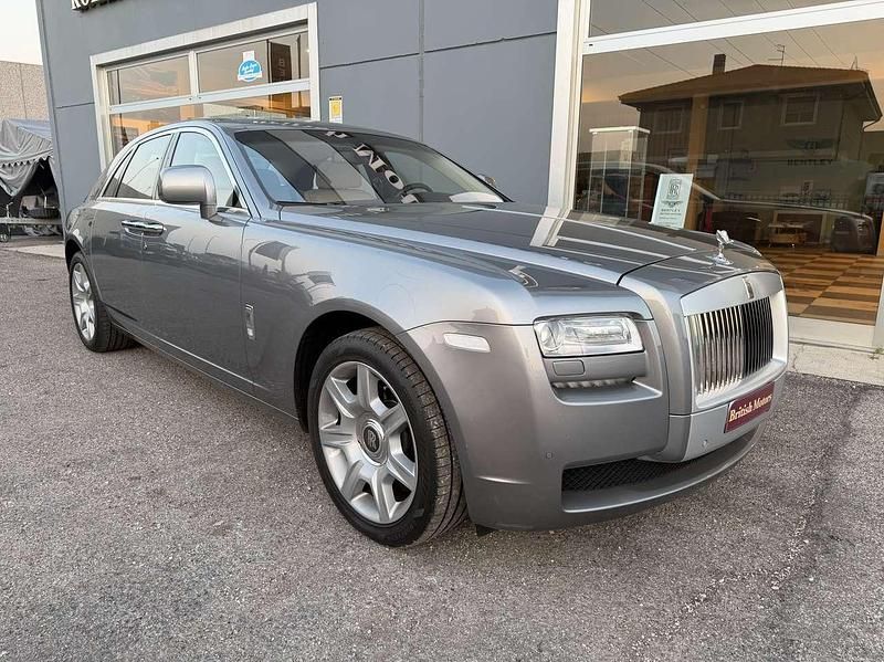 Usata Rolls Royce Ghost 570 CV (419 kW) 2010 Argento Berlina