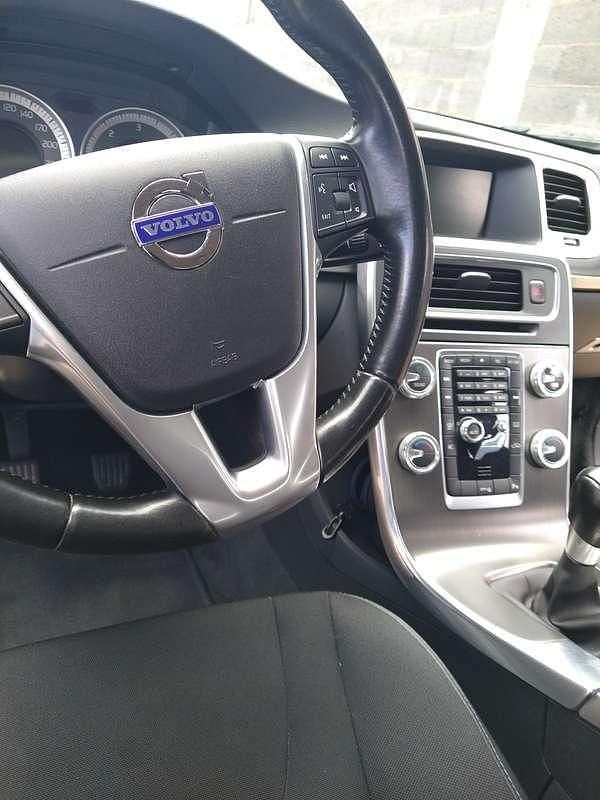 Usata Volvo S60 Momentum 163 CV (119 kW) 2012 Berlina