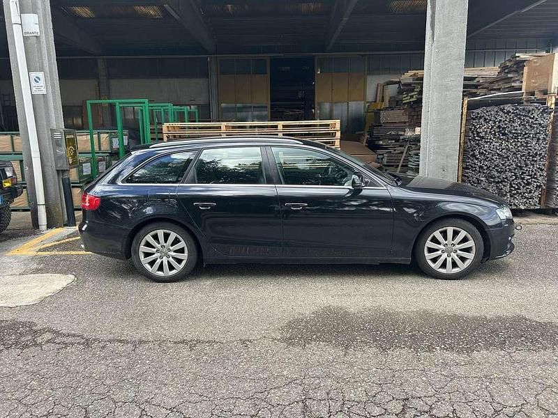 Usata Audi A4 Advanced 239 CV (175 kW) 2008 Nero Station wagon
