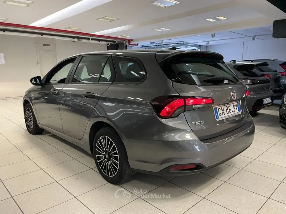 Usata Fiat Tipo 101 CV (74 kW) 2023 Gray Station wagon
