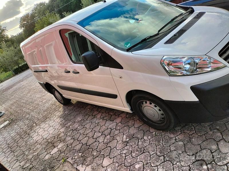 Usata Fiat Scudo 120 CV (88 kW) 2016 Bianco Furgone