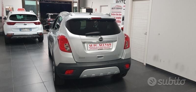 Usata Opel Mokka Cosmo 131 CV (96 kW) 2014 Bianco SUV