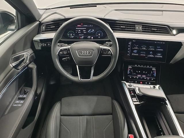 Usata Audi Q8 e-tron Advanced Plus 300 kW (408 CV) 2023 Nero mythos metallizzato SUV