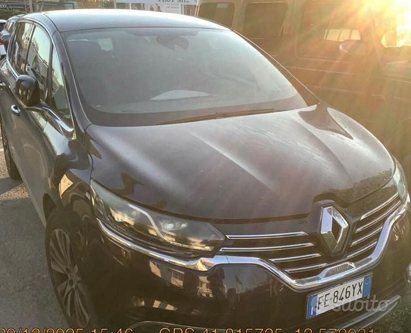 Beige Usata 2017 Renault Espace Initiale Paris Monovolume | 9990 € (Super prezzo) - Immagine 1/4