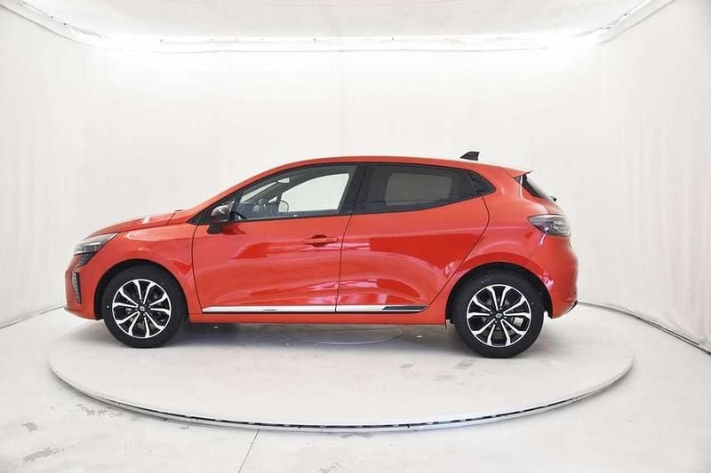 Nuova Renault Clio V Techno 101 CV (74 kW) 2025 Rosso passion Berlina
