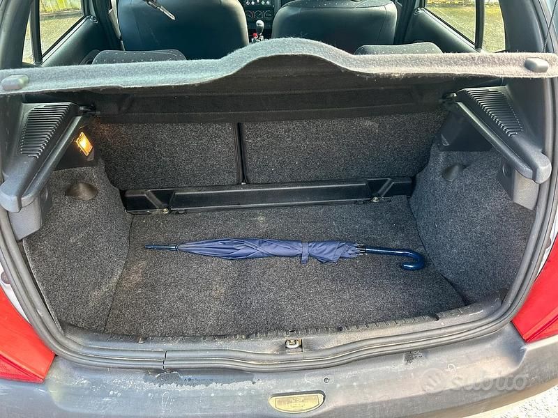 Usata Renault Clio II 2002