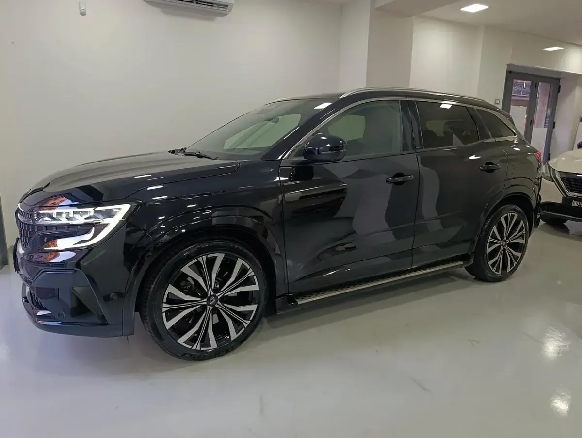 Usata Renault Austral Iconic 130 CV (95 kW) 2026 Nero SUV