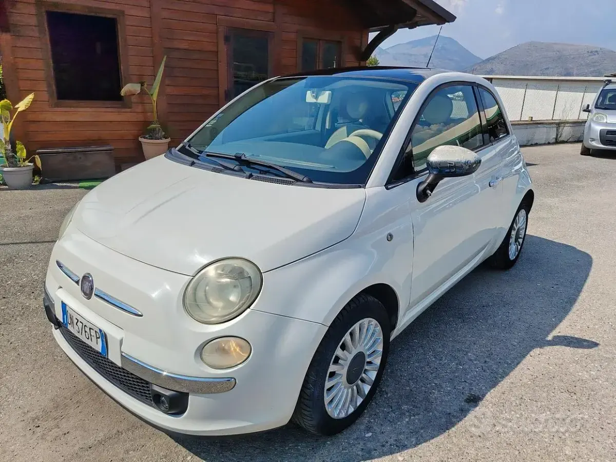 Usata Fiat 500 Lounge 75 CV (55 kW) 2008 Berlina