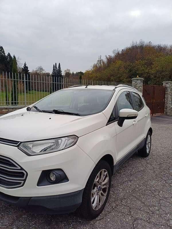 Usata Ford Ecosport Titanium 125 CV (91 kW) 2016 Bianco SUV