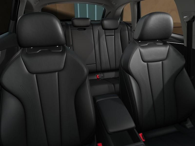 Usata Audi A4 Allroad Comfort 204 CV (150 kW) 2024 Blu Station wagon