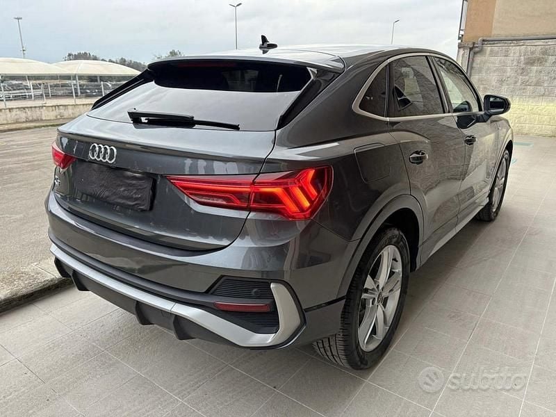 Usata Audi Q3 Ambiente 150 CV (110 kW) 2025 Grigio SUV
