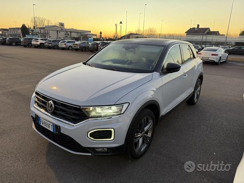Usata VW T-Roc Advance 116 CV (85 kW) 2019 Bianco SUV