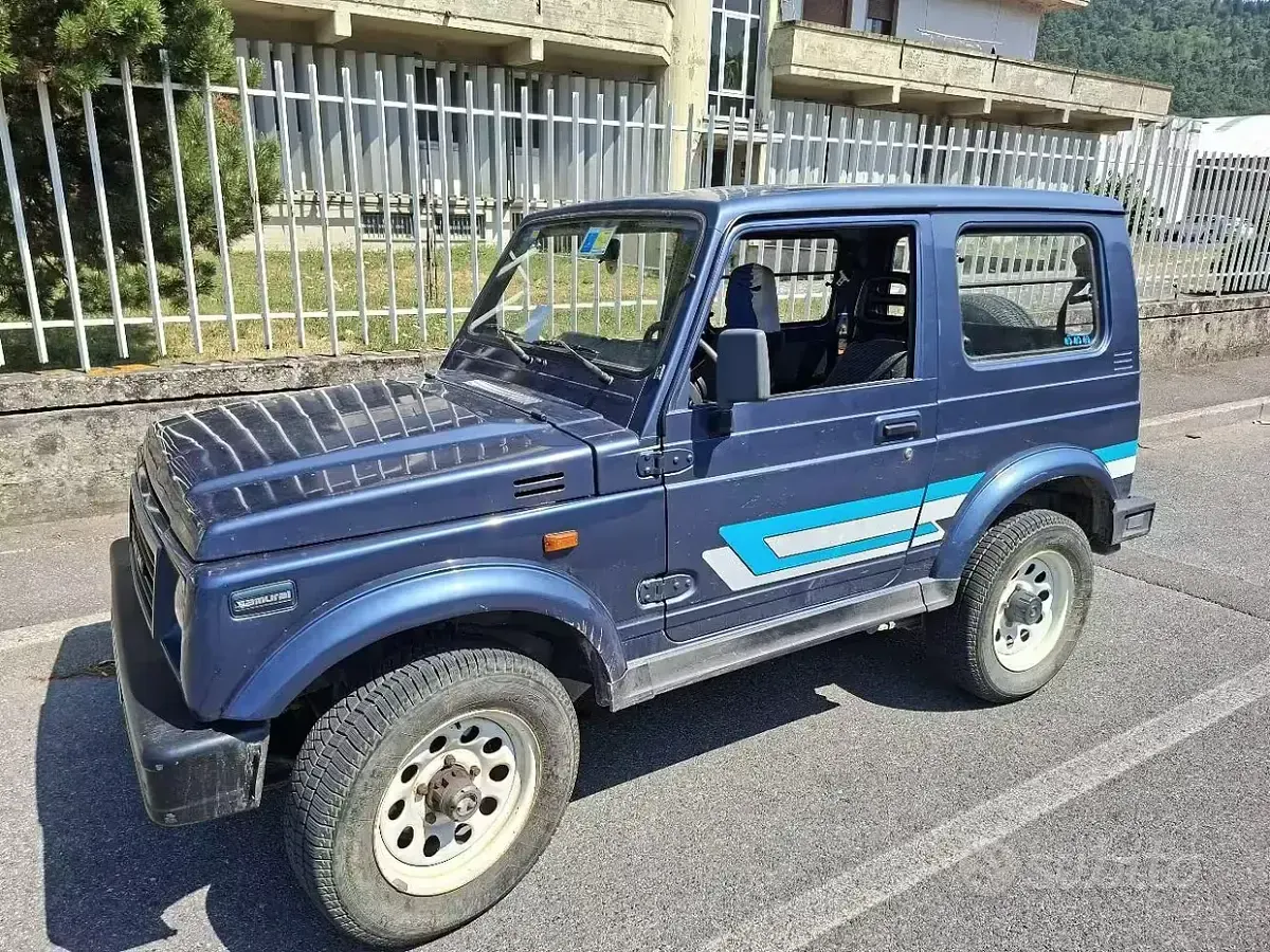Usata Suzuki Samurai 2026
