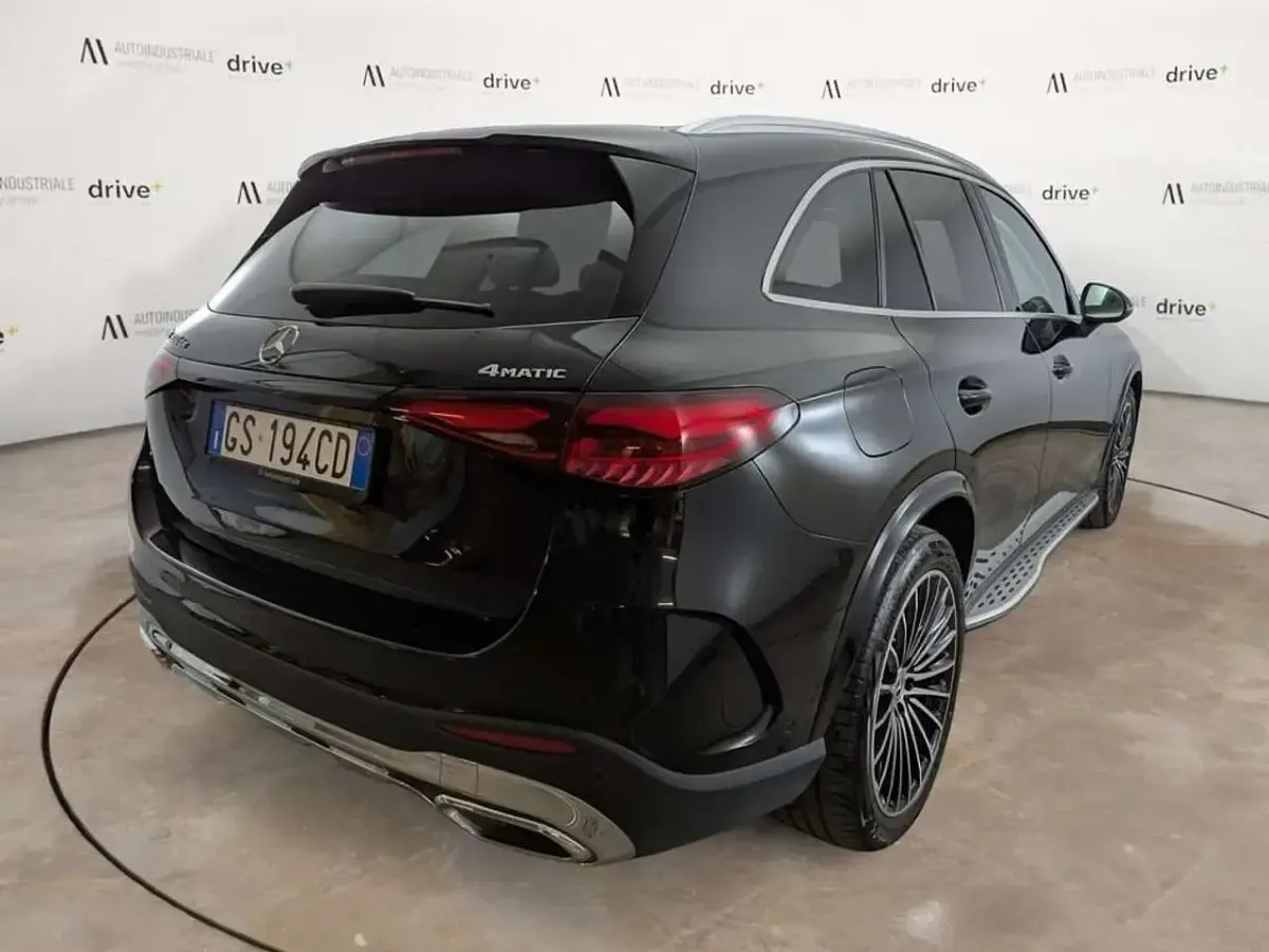Usata Mercedes GLC300de Advanced 333 CV (244 kW) 2024 Nero ossidiana SUV