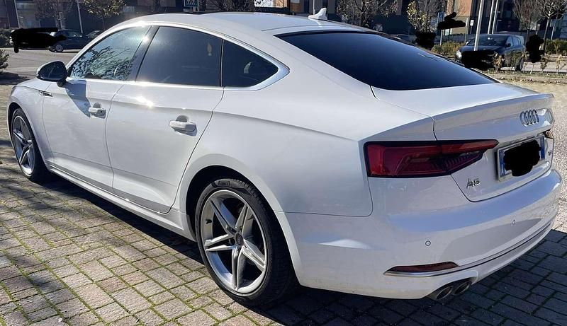 Bianco Usata 2017 Audi A5 S-Line Coupé | 14.900 € (Ottimo prezzo) - Immagine 1/4