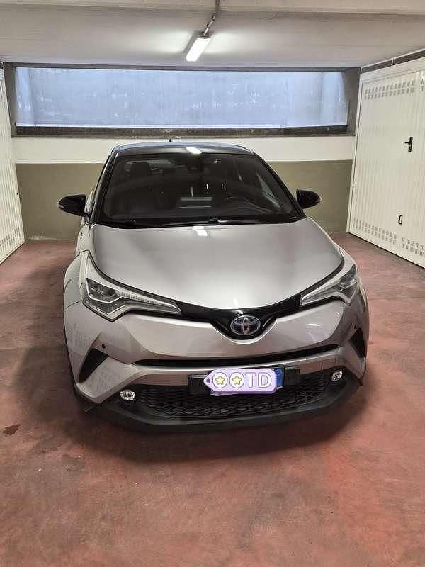 Usata Toyota C-HR Style 122 CV (89 kW) 2017 SUV