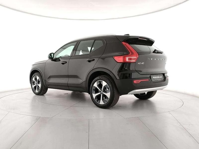Nuova Volvo XC40 Core 164 CV (120 kW) 2025 Onyx black SUV
