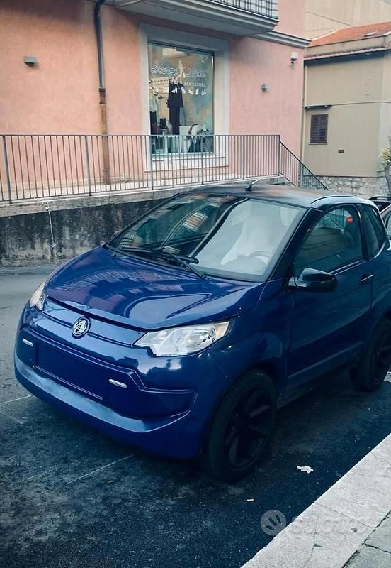 Usata Aixam Minauto 2018 Blu Utilitaria