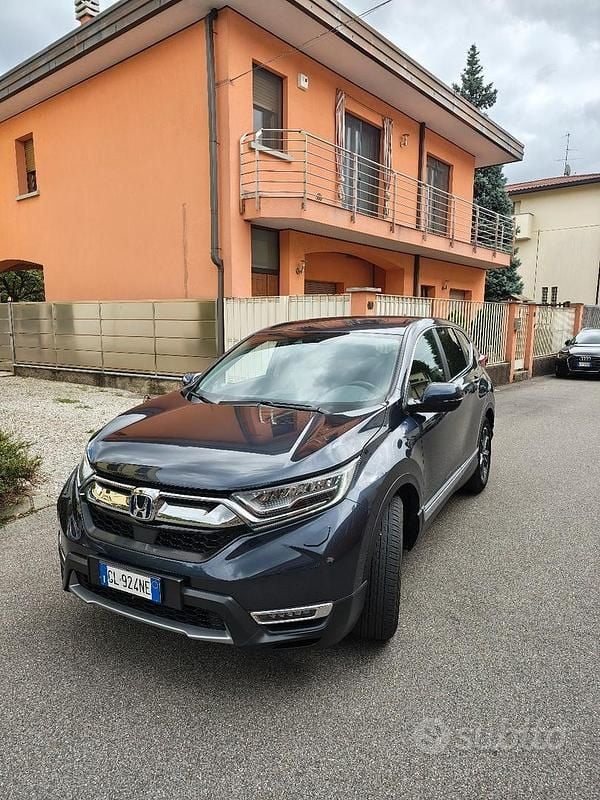 Usata Honda CR-V Elegance 145 CV (106 kW) 2022 Blu SUV