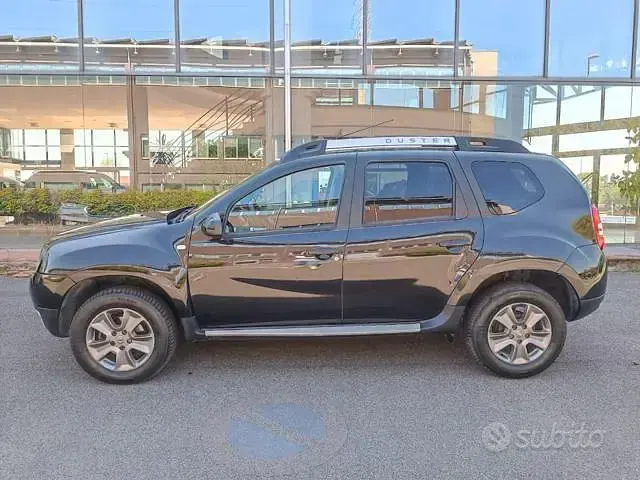 Usata Dacia Duster Black Shadow 109 CV (80 kW) 2017 Nero SUV