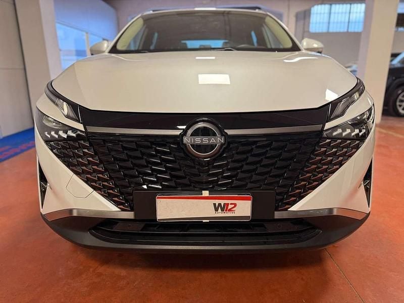 Usata Nissan Qashqai N-Connecta 158 CV (116 kW) 2024 White pearl brillant SUV