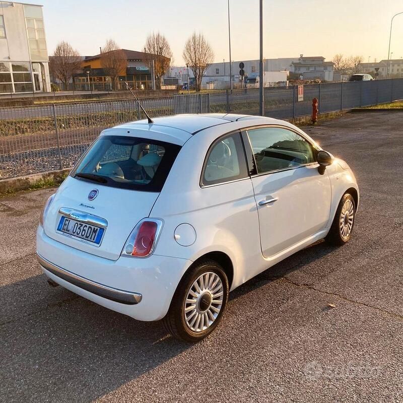 Usata Fiat 500 100 CV (73 kW) 2012 Bianco Utilitaria
