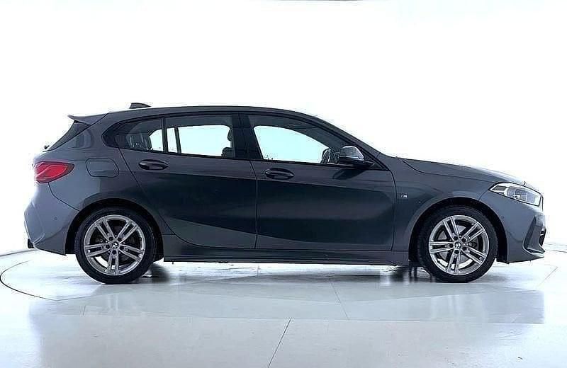 Usata BMW 118 M Sport 150 CV (110 kW) 2021 Grigio scuro Utilitaria
