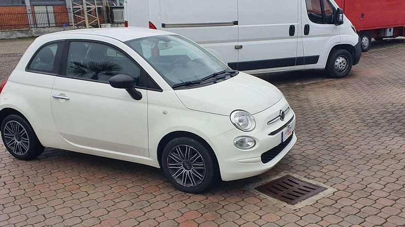 Other Usata 2019 Fiat 500 Lounge Due volumi | 8900 € (Buon prezzo) - Immagine 1/4