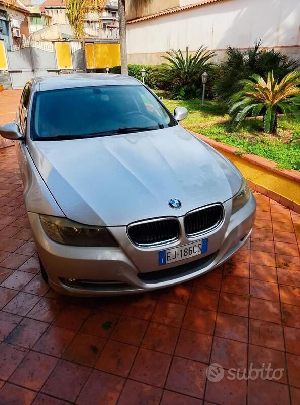 Usata BMW 320 184 CV (135 kW) 2011 Grigio Berlina