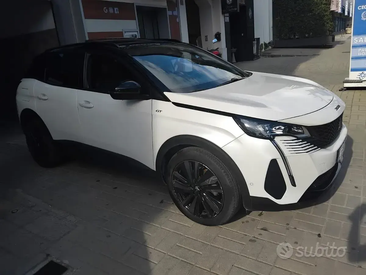 Usata Peugeot 3008 GT 131 CV (96 kW) 2022 Bianco SUV