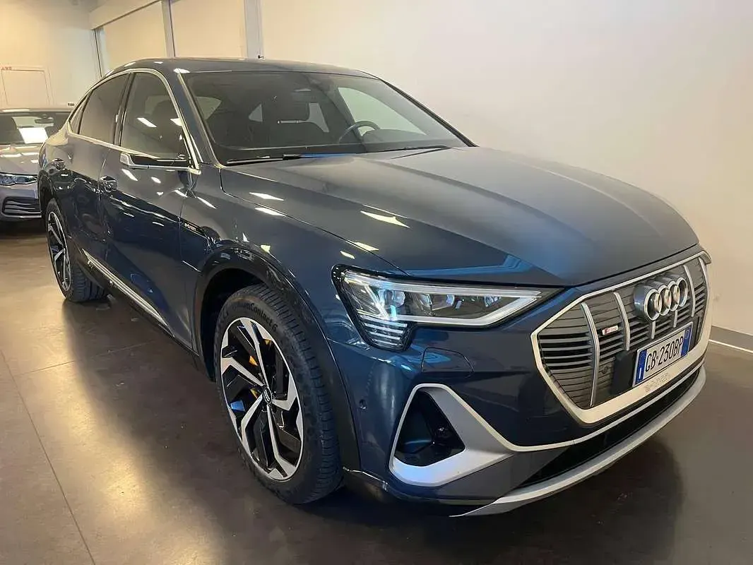 Usata Audi e-tron S-Line 158 kW (215 CV) 2020 Blu/azzurro SUV