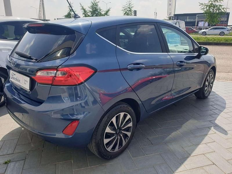 Usata Ford Fiesta Titanium 75 CV (55 kW) 2023 Blu/azzurro Utilitaria