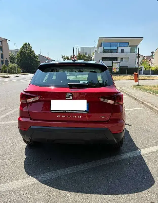 Usata Seat Arona XCELLENCE 90 CV (66 kW) 2021 Rosso SUV