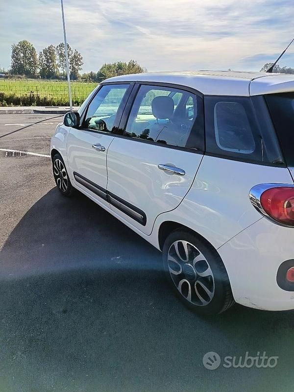 Usata Fiat 500L 2014 Bianco Monovolume