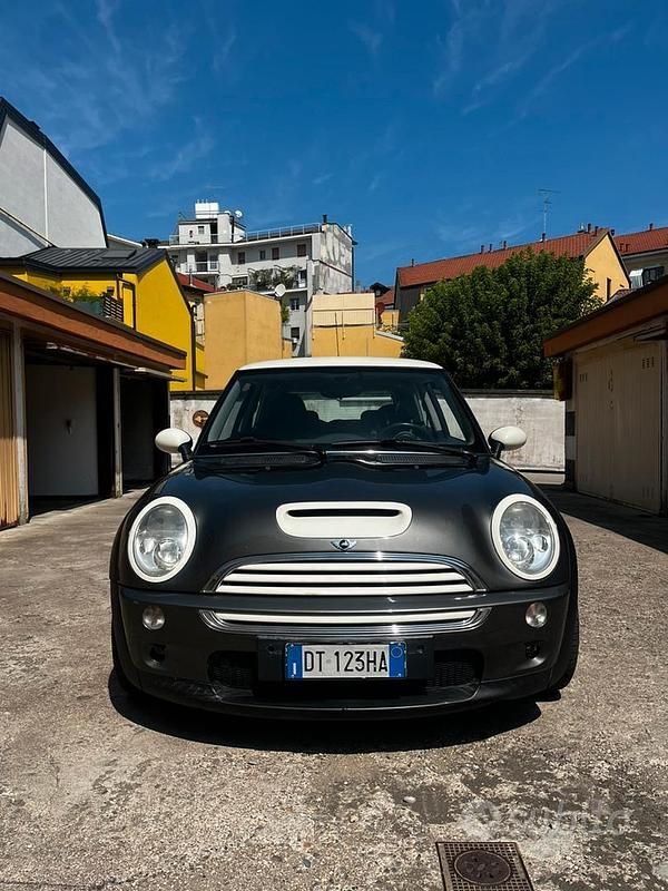 Usata Mini Cooper S 163 CV (119 kW) 2002 Utilitaria
