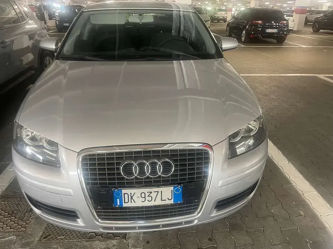 Usata Audi A3 Ambiente 140 CV (102 kW) 2007 Grigio Utilitaria